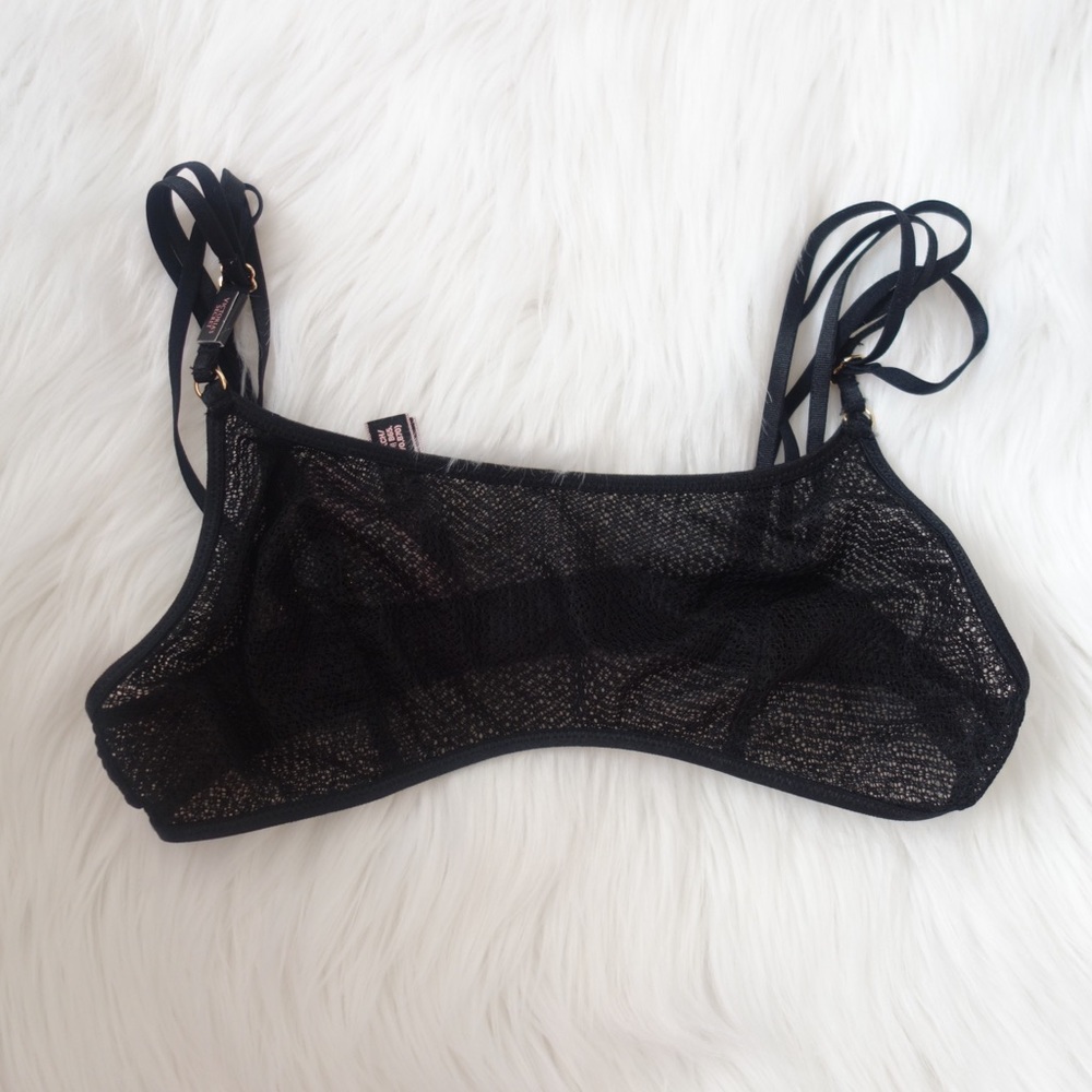 VICTORIAS SECRET BRA